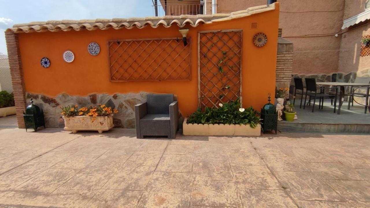 La Palmera De La Insula Alcala de Ebro Extérieur photo