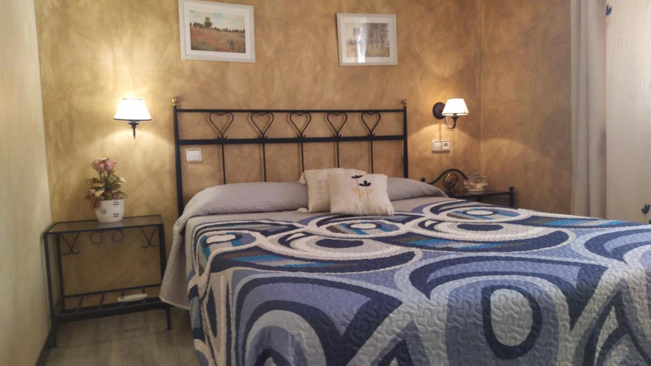 La Palmera De La Insula Alcala de Ebro Extérieur photo